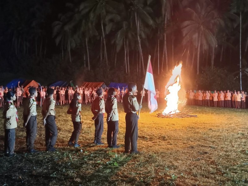 kamping-kolaborasi-smks-smps